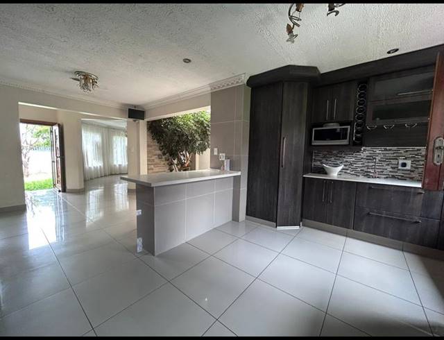 3 BEDROOM HOUSE FOR SALE IN NOORDWYK